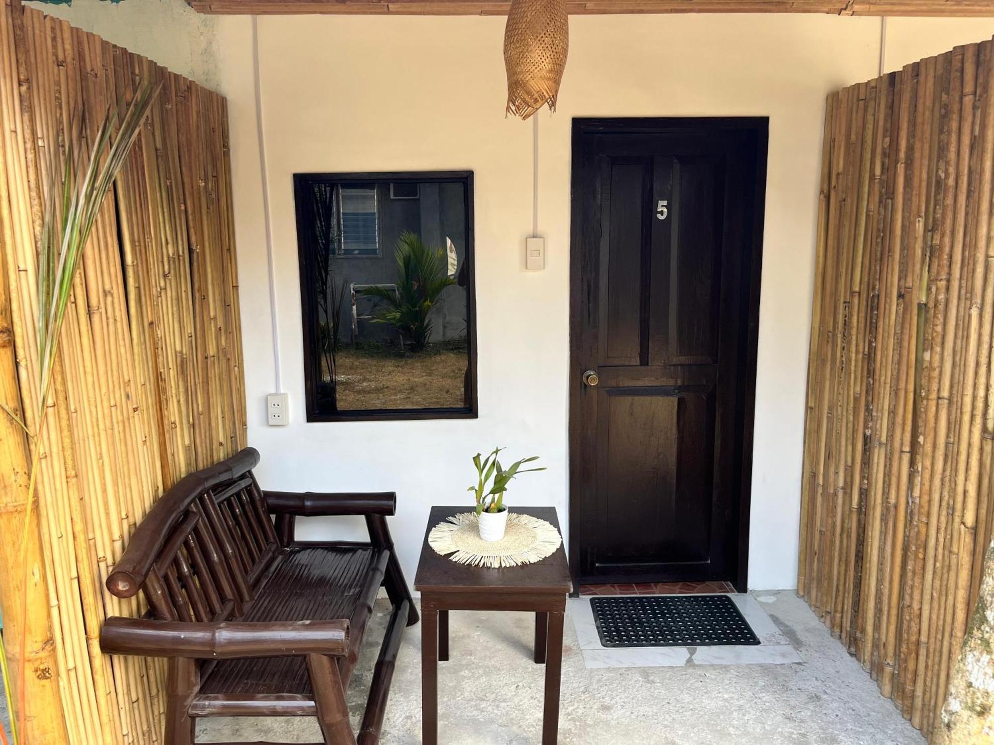 Trisha Guesthouse سان فيسنتي المظهر الخارجي الصورة